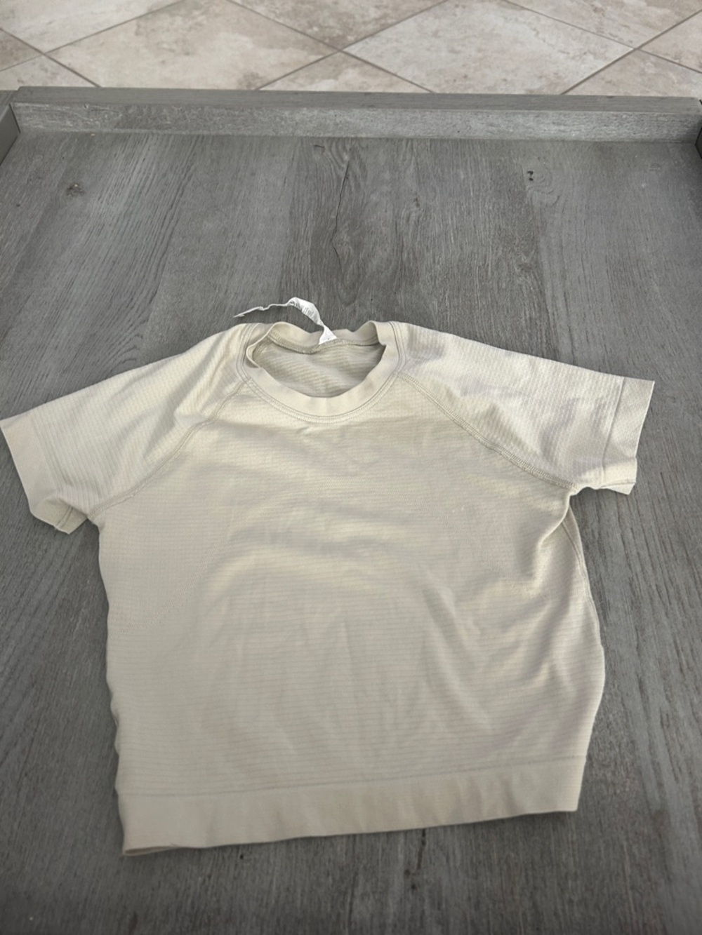 lululemon athletica swiftly tech crop- tan (2)